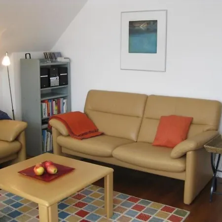 Mien Tohuus, Moewenburg Apartment *